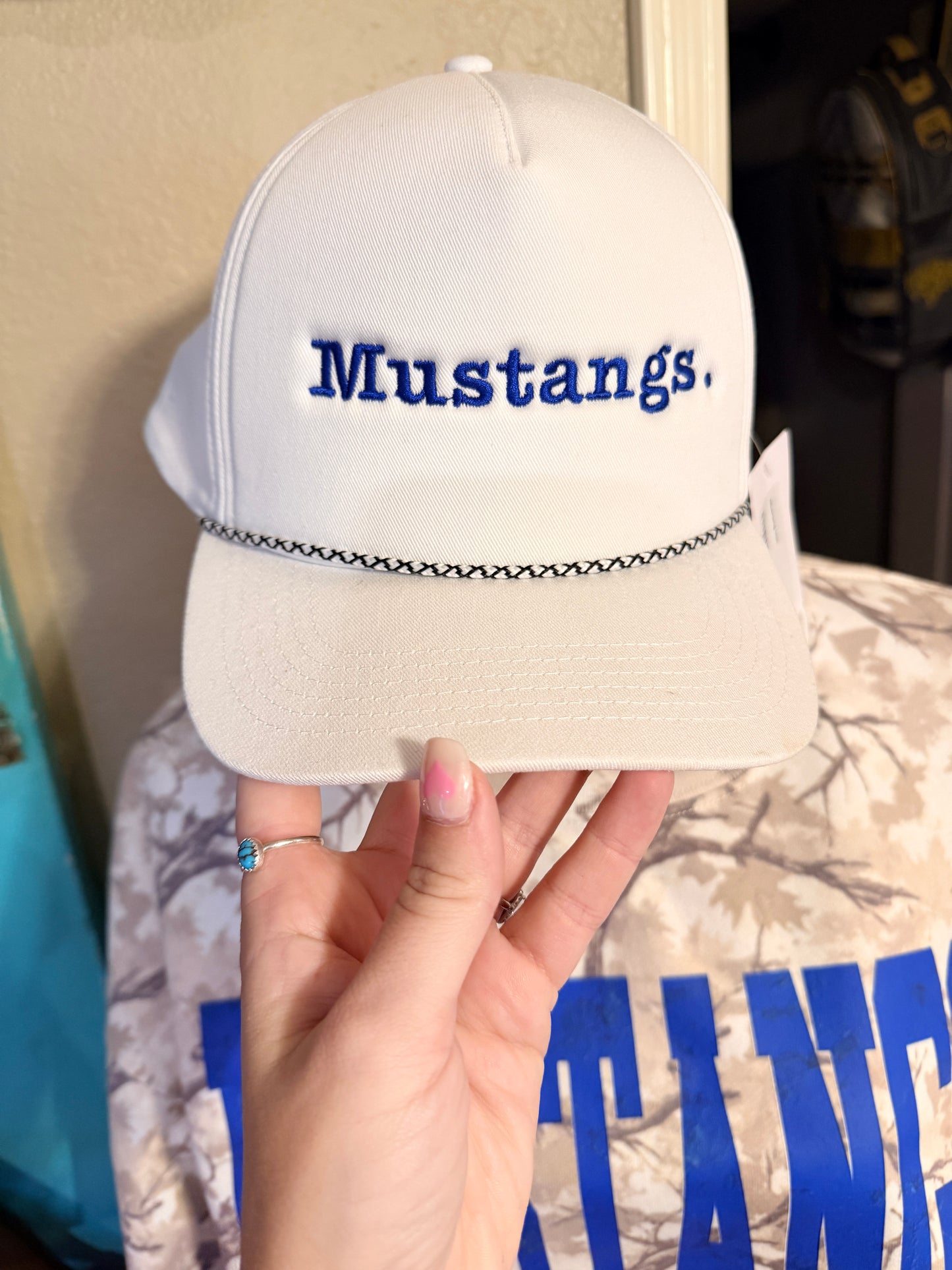 Mustangs typewriter hat